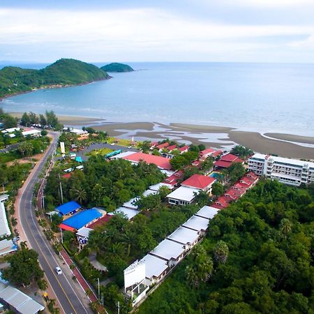 นิวแทรเวลบีชโฮเทลแอนด์รีสอร์ท หาดเจ้าหลาว ภายนอก รูปภาพ